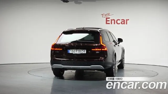 Volvo V90 Cross-Country id 2864387 из Кореи 14