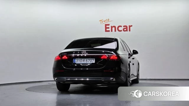 Mercedes-Benz E-Class W214 id 4612583 из Кореи 29