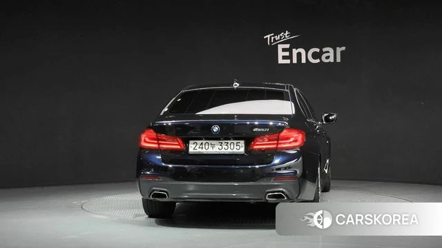 BMW 5 Series (G30) id 4662460 из Кореи 14