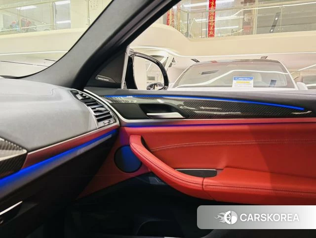 BMW X4 M id 4278383 из Китая 25