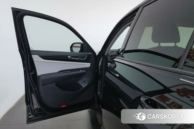 Volkswagen Tourang id 4307024 из Китая 18