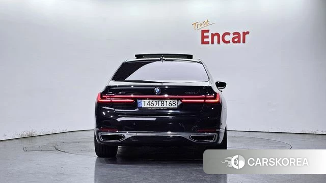 BMW 7 Series (G11) id 4389613 из Кореи 26