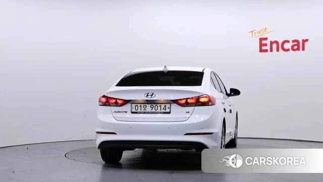 Hyundai Avante AD id 4020564 из Кореи 14