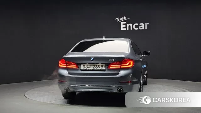 BMW 5 Series (G30) id 3742718 из Кореи 14