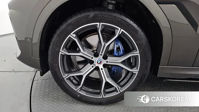 BMW X6 (G06) id 3675284 из Кореи 14