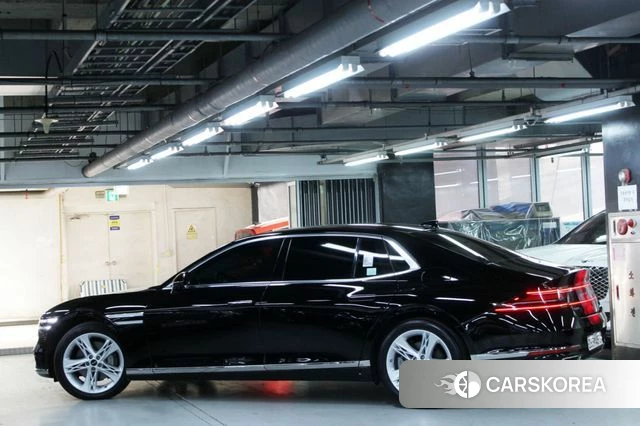 Genesis G90 (RS4) id 4201947 из Кореи 14