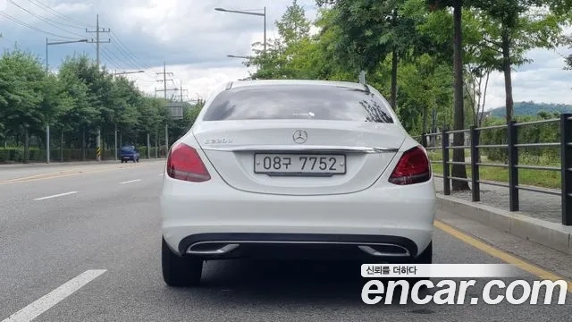 Mercedes-Benz C-Class W205 id 2928068 из Кореи 14