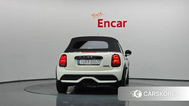 Mini Cooper S Convertible id 4670830 из Кореи 28