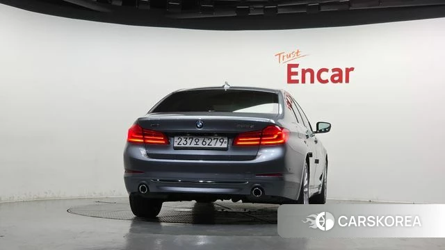 BMW 5 Series (G30) id 4780591 из Кореи 14