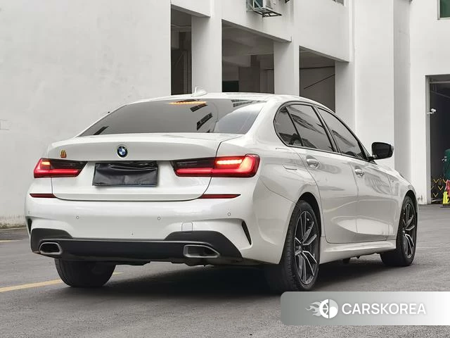 BMW 3 series id 4277259 из Китая 9