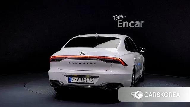 Hyundai The New Grandeur IG id 3499434 из Кореи 14