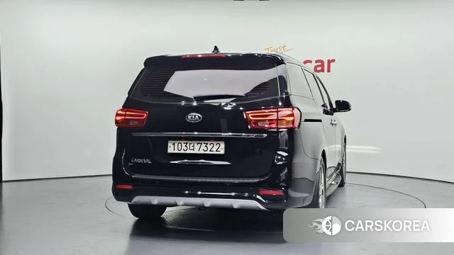 Kia The New Carnival id 4477145 из Кореи 26