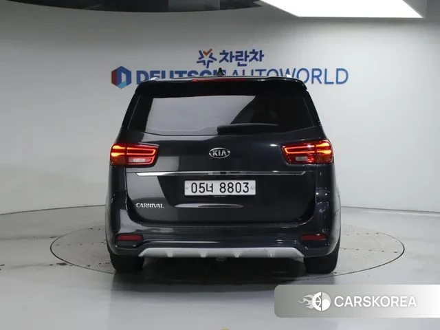 Kia The New Carnival id 3325163 из Кореи 14