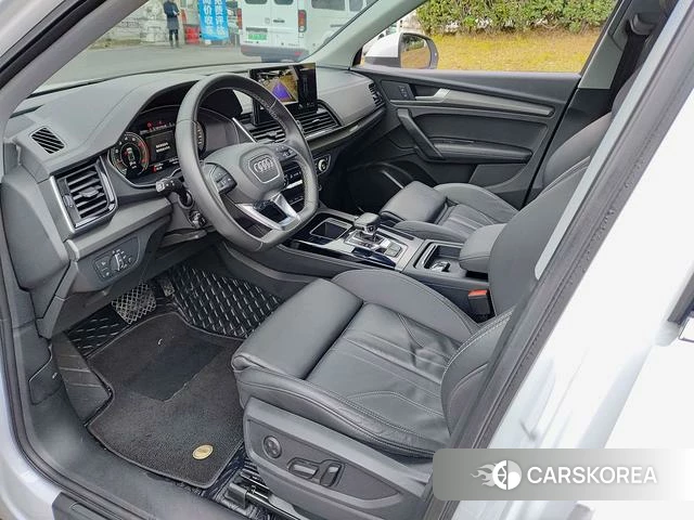 Audi Q5L 2022 Белый из Китая, фото 4