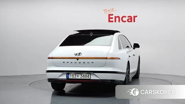 Hyundai Grandeur (GN7) id 3394345 из Кореи 14