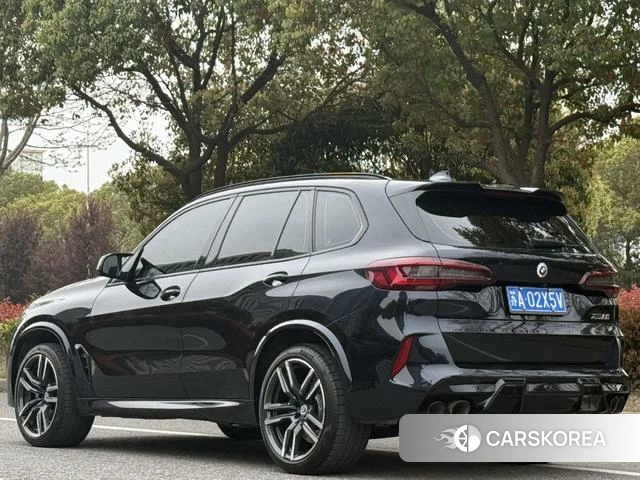 BMW X5 M id 4348727 из Китая 19