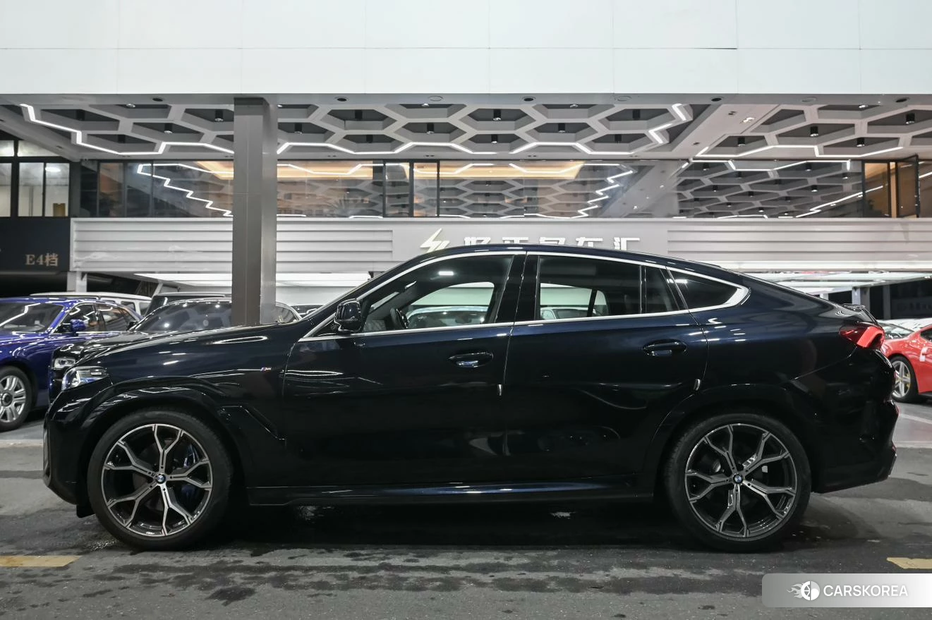 BMW X6 id 4426921 из Китая 13