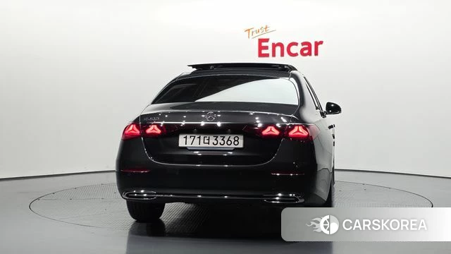 Mercedes-Benz E-Class W214 id 4016678 из Кореи 14