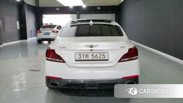Genesis G70 id 2902672 из Кореи 14