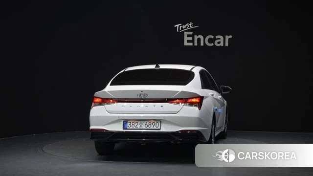 Hyundai Avante (CN7) id 3805999 из Кореи 14