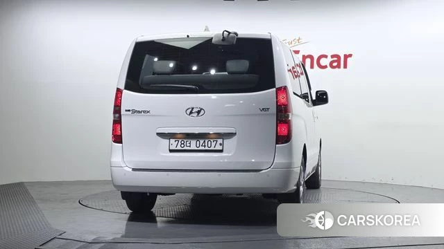 Hyundai The New Grand Starex id 3899886 из Кореи 14
