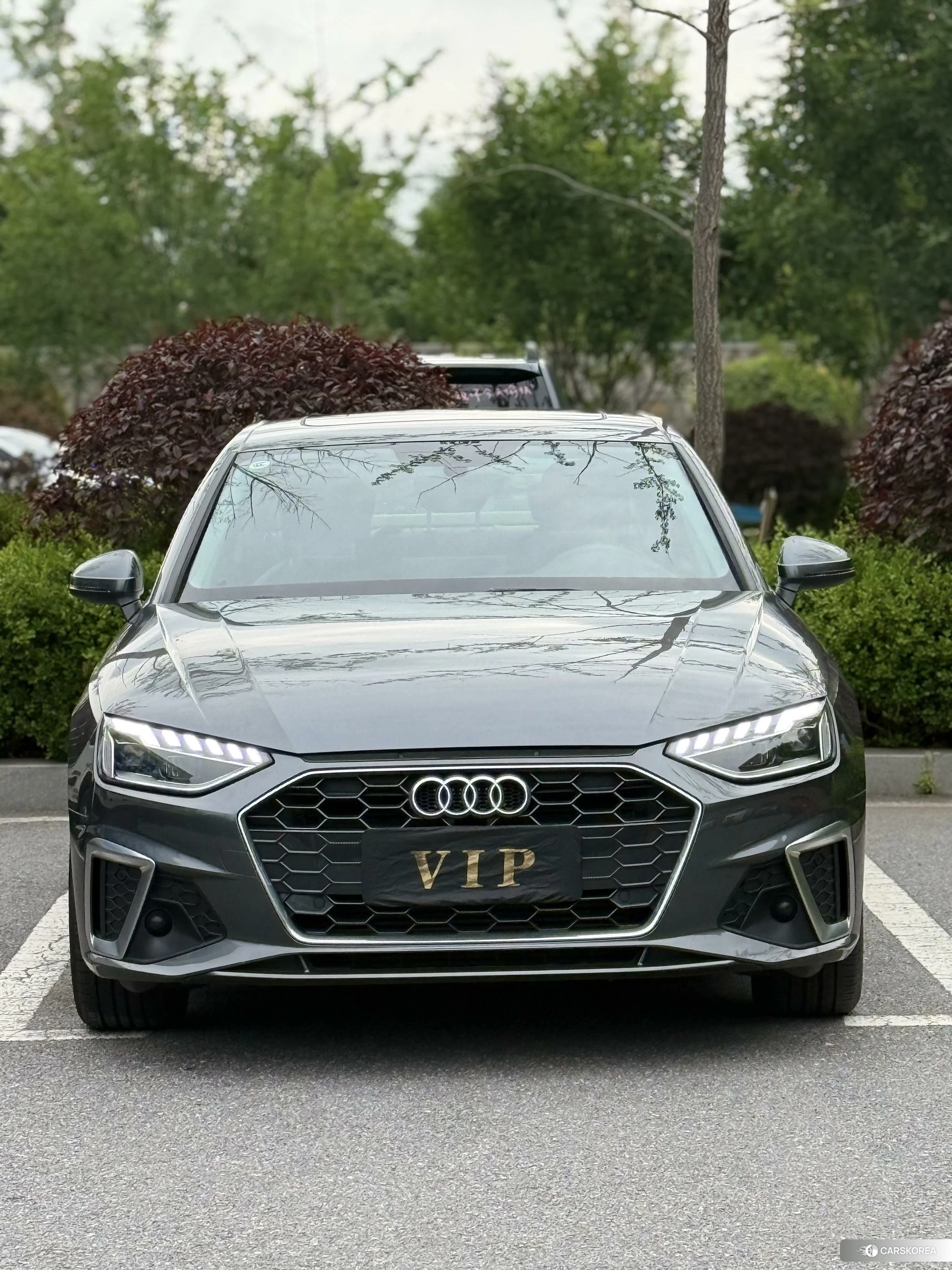 Audi A4L 2020 Темно-серый из Китая, фото 4