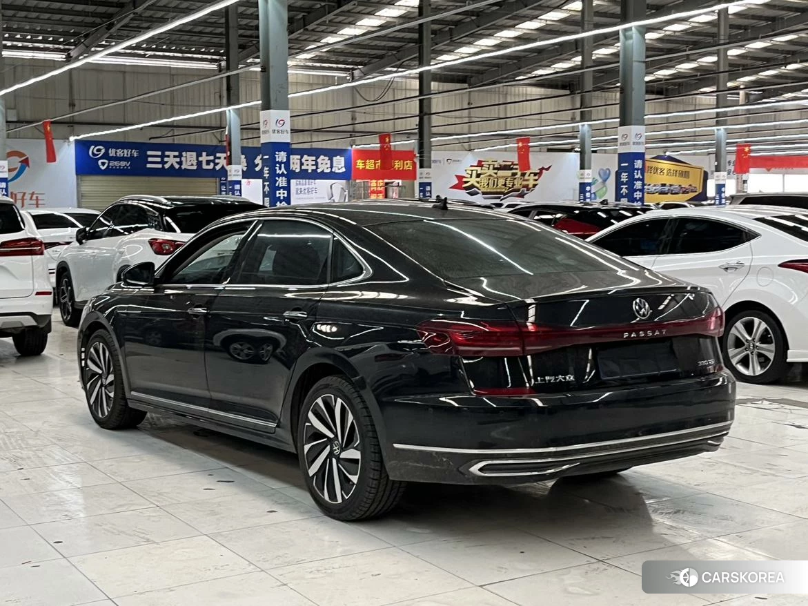 Volkswagen Passat id 4455316 из Китая 10
