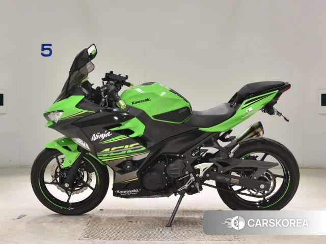 Kawasaki NINJA 400 2020 из Японии, фото 2
