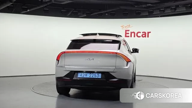 Kia EV6 id 3261579 из Кореи 14