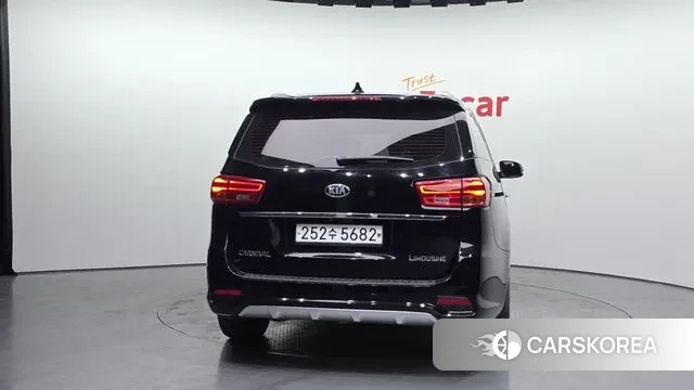 Kia The New Carnival id 3656402 из Кореи 14