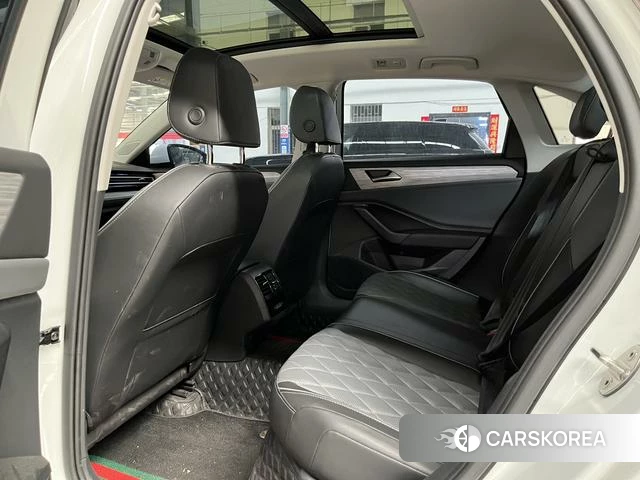 Volkswagen Sagitar id 4333202 из Китая 12