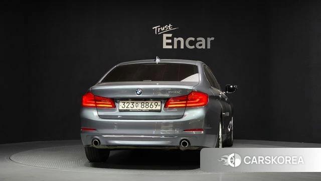 BMW 5 Series (G30) id 3885584 из Кореи 14