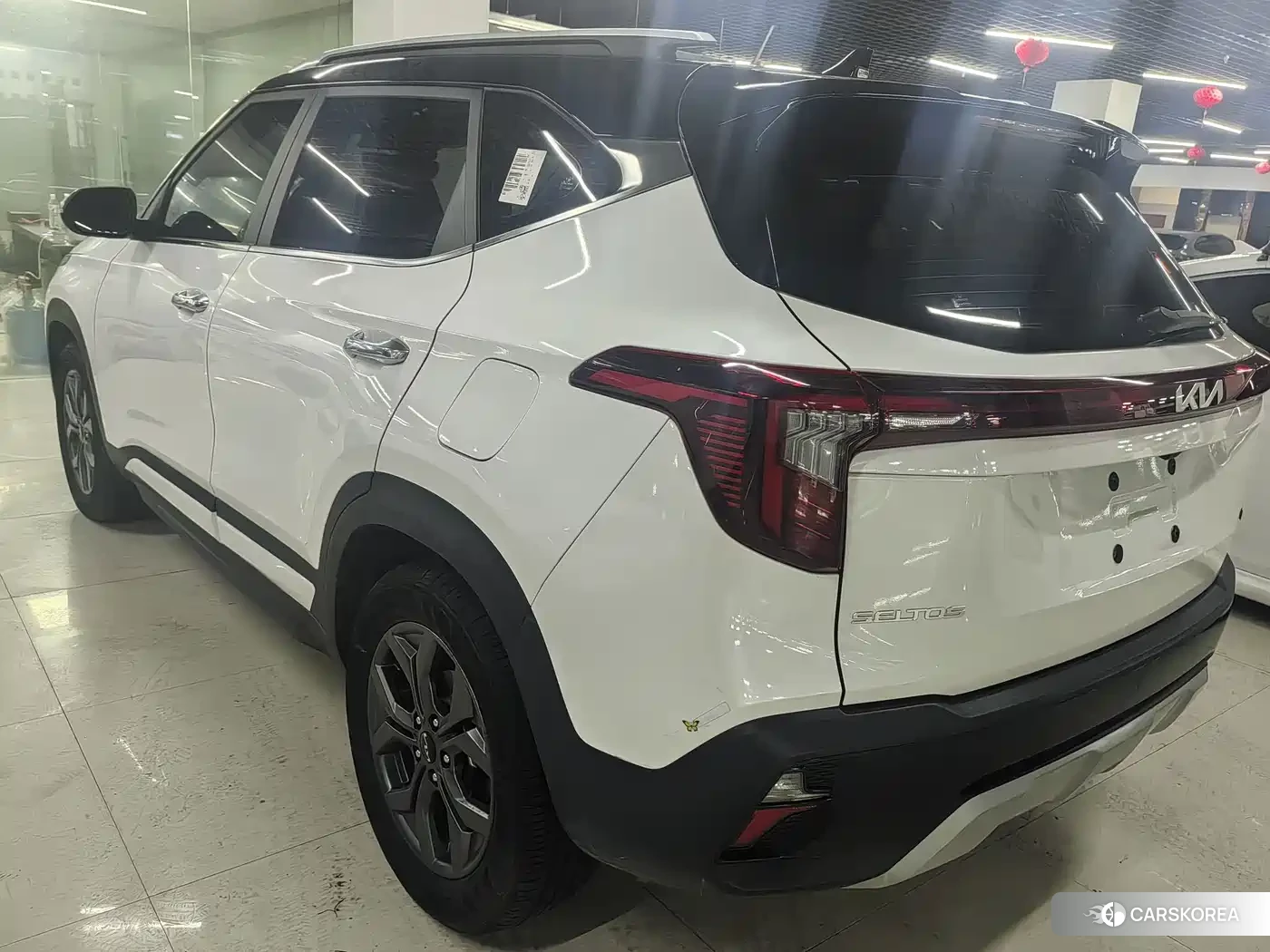 Kia Seltos 2022 Белый из Китая, фото 4
