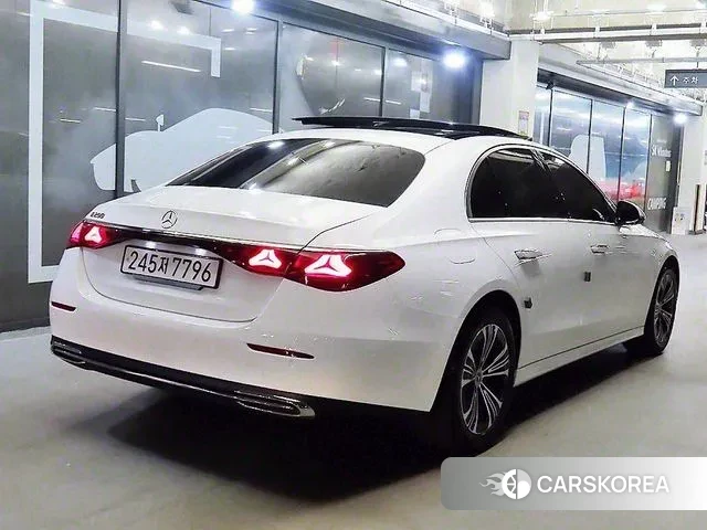 Mercedes-Benz E-Class W214 id 3057843 из Кореи 14