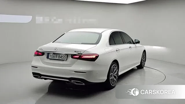 Mercedes-Benz E-Class W213 id 3428416 из Кореи 14