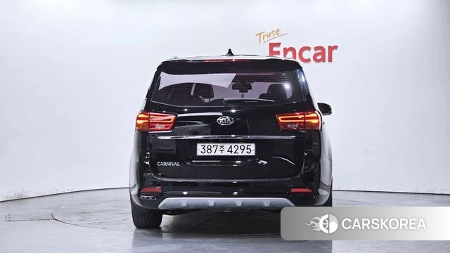 Kia The New Carnival id 3936865 из Кореи 14