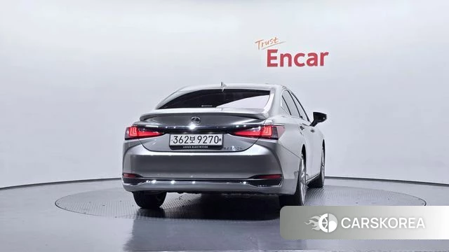 Lexus ES300h 7th generation id 3870433 из Кореи 14