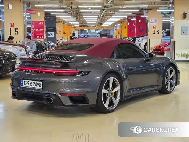 Porsche 911(992) id 3597927 из Кореи 14