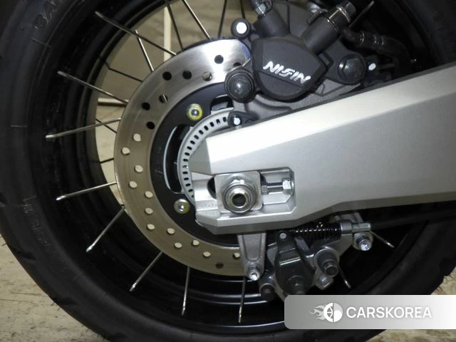 Honda X-ADV 750 id 4184216 из Японии 28