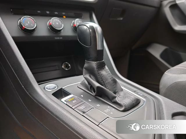 Volkswagen Tiguan L id 4271067 из Китая 18