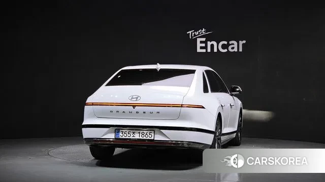 Hyundai Grandeur (GN7) id 2979340 из Кореи 14