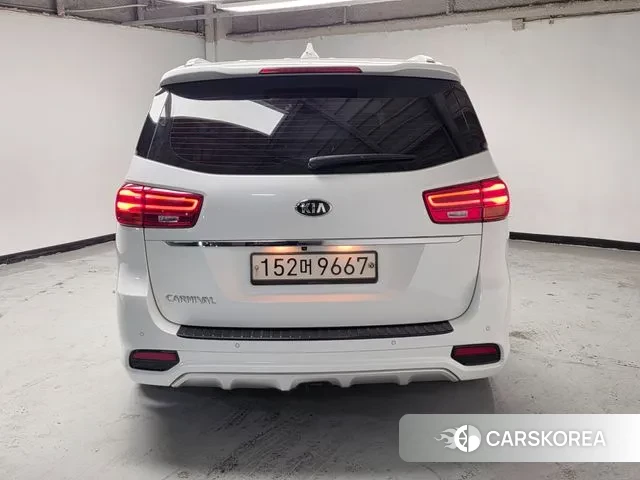 Kia The New Carnival id 3621874 из Кореи 14