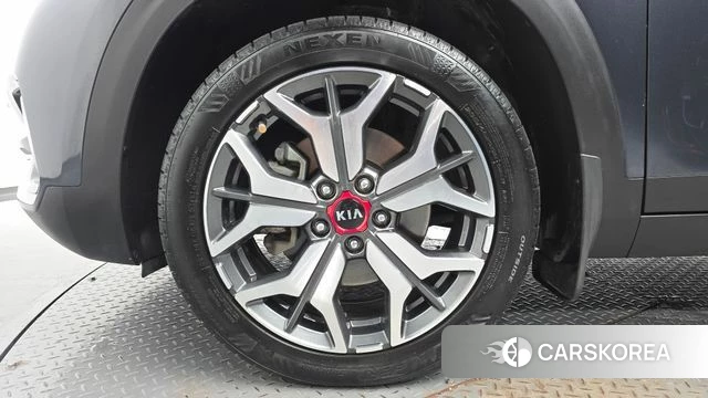 Kia Seltos id 4741192 из Кореи 31