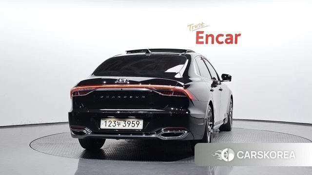 Hyundai The New Grandeur IG id 4458303 из Кореи 14