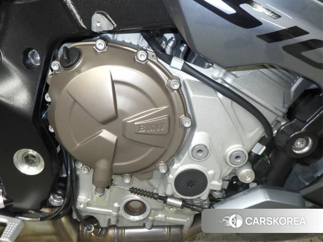 Engine photo
