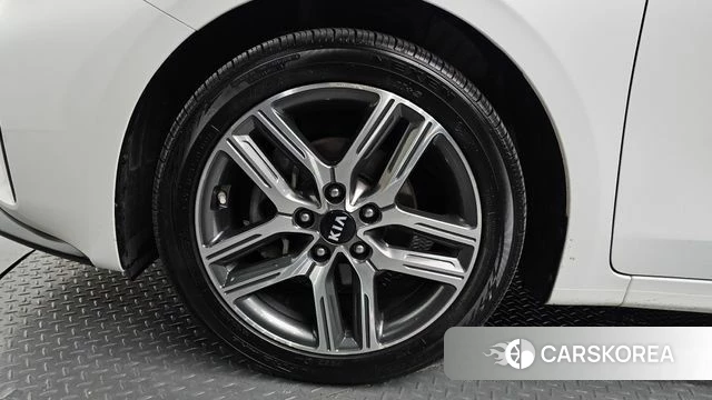 Kia Come New K3 id 4019954 из Кореи 14