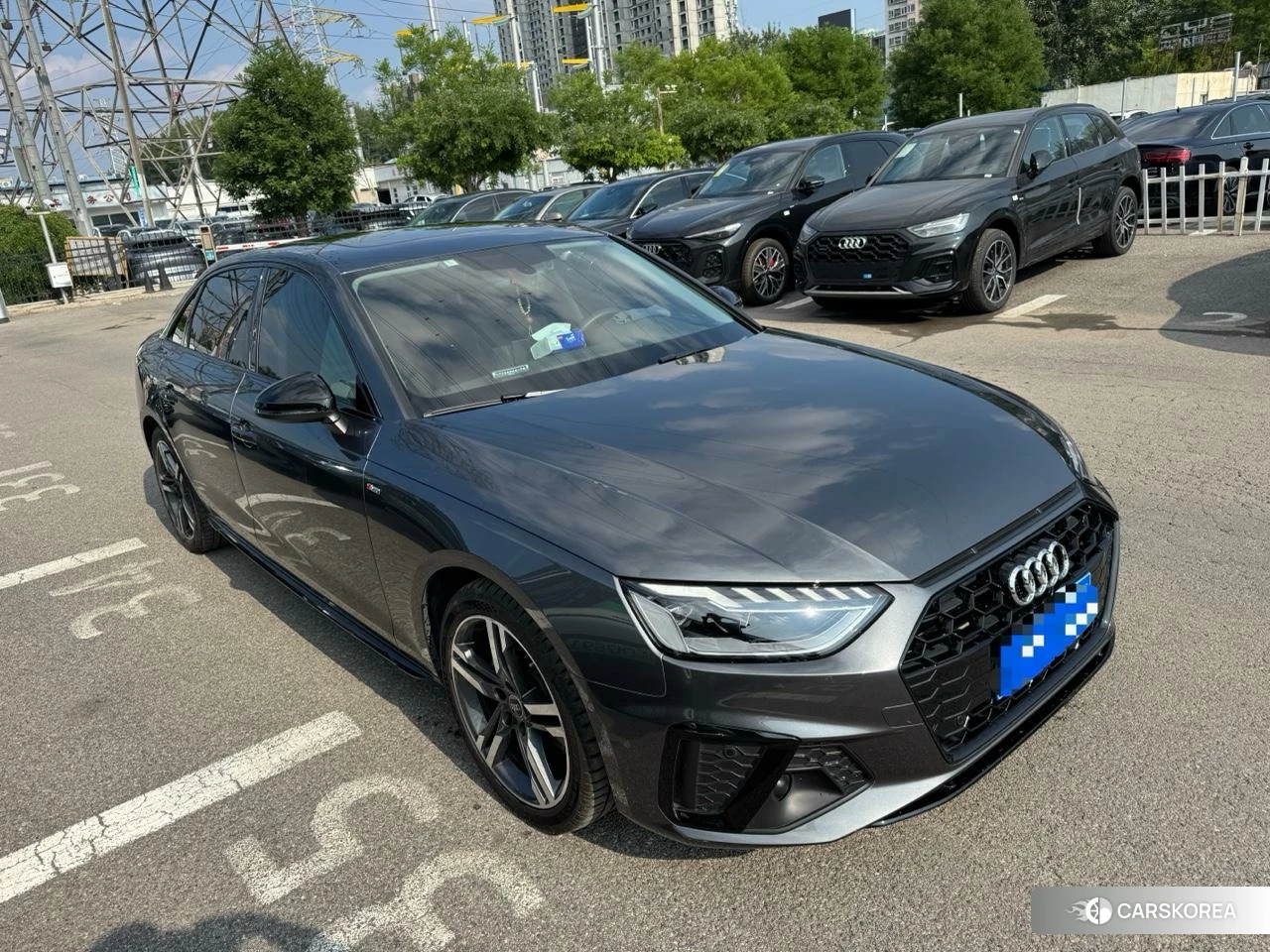 Audi A4L 2021 Темно-серый из Китая, фото 4