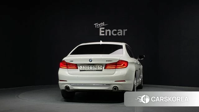 BMW 5 Series (G30) id 4446471 из Кореи 26