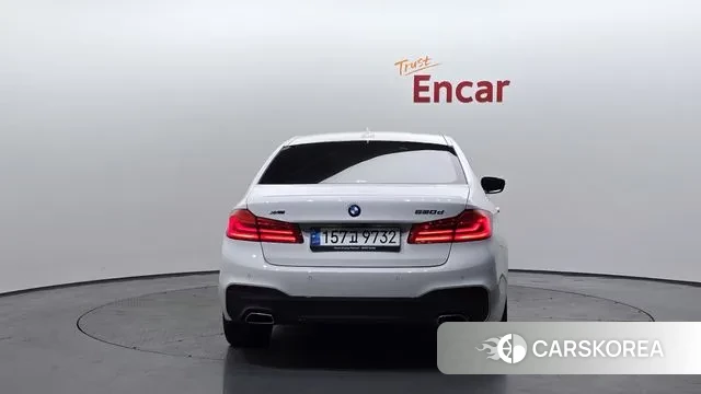 BMW 5 Series (G30) id 2976337 из Кореи 14