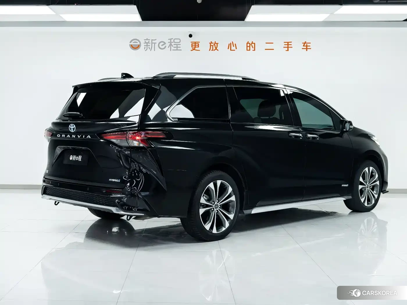 Toyota Granvia 2024 Черный из Китая, фото 5